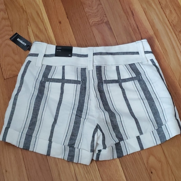 NWT Express Shorts - Picture 2 of 2